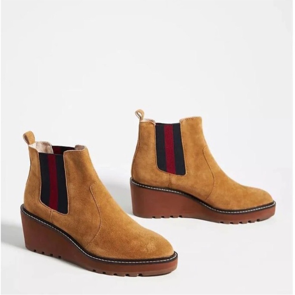 CECELIA NEW YORK Gemma Wedge Boots